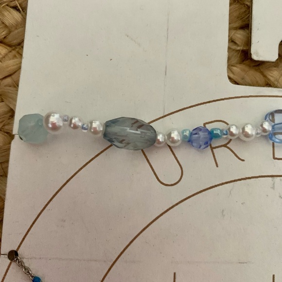 NWT Urban Outfitters Layered Necklace Blue Beaded  Silver Tone - so pretty - Picture 5 of 7